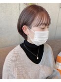 チョコレートカラーの耳掛けショートボブ☆