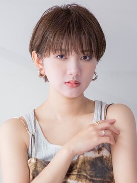 サーカス バイ ビュートリアム 青山(CIRCUS by BEAUTRIUM) マッシュショート20代30代40代大人可愛い暗髪うる艶髪青山表参道