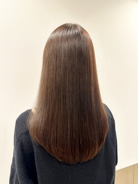 トリコ ショップアンドヘアサロン(tricot shop hair salon) ツヤ髪/ストレートロングヘア