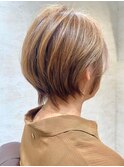 絶壁解消◎丸みショート/白髪ぼかし[30代/40代/50代]