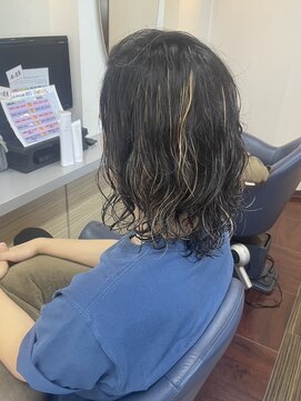 ドゥエンデ(Duende) ゆるめのパーマ