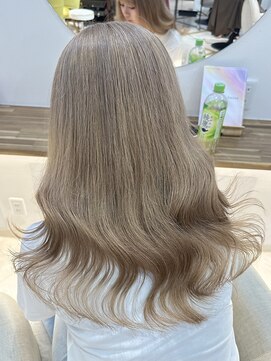 ラビス 池袋(Lovis) ワンレン/ネビージュ/エクステ/インナーカラー/韓国/池袋