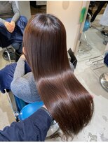 リラエ(Lyrae)&nbsp;縮毛矯正/髪質改善/美髪カラー/トリートメント【大阪/西梅田】