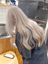 ミラ 新宿(MILA) メルティカラーフェミニンロング似合わせカットハイトーン韓国