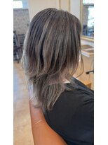 クロエ バイ ラヴィズム 内野店(CLOE by LUVISM)&nbsp;ブリーチグラデーションカラー+フルカラー+カット