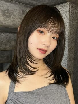 ノイ(noi) 顔周りレイヤーカットくびれヘアミルクティーベージュカラー