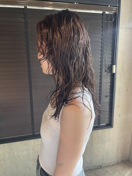 メゾンアミリ(Maison AmiLi) デザインカラー/オリーブベージュ/ウエットヘア【千葉／パーマ】