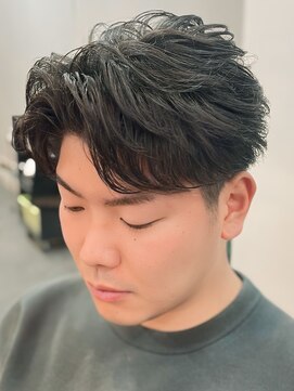 バース バイ ハピネス(BIRTH by happiness) 奈良men's短めフェザーパーマフェザーショート