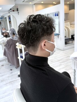 アルターシェリー(aL-ter che'rie) 大人パーマ/スパイキーショート/ブルーブラック　新籾