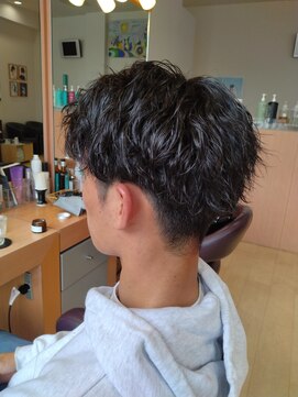 シャンプーボーイ 佐世保駅前店(SHAMPOO BOY) 【ブリーチ/ハイライト/パーマ】