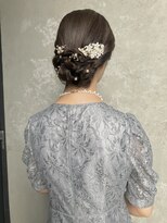 コトナ(kotona)&nbsp;【パーティーヘアシニヨン】ヘアアレンジヘアセットカチモリ渋谷