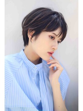 ムウ 難波(MOU) ボブクールショート前髪イメチェンピンクベージュ30代40代50代