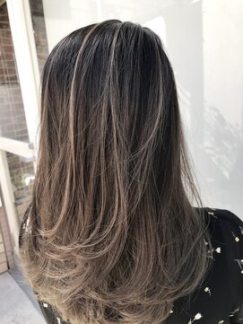 アールエイチ(ЯH) 【ЯH　アールエイチ　市川】バレイヤージュ×グレージュ