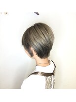 ドルチェ 梅田(Dolce)&nbsp;【Dolce西梅田】ハイトーンショート