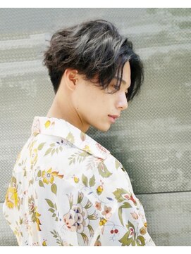 ブルーダー(Bruder) ミディアムセンターパート　韓国マッシュ　１