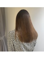 エコル(EKOLU)&nbsp;ブリーチ毛でも艶々♪ 髪質改善ヘア