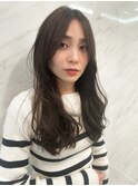 THOiRY【女性らしい柔らかヘア】似合わせ小顔艶髪ゆる巻きロング