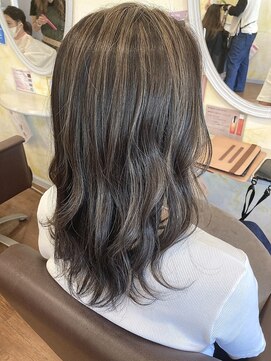 ラ ブリエ 成田公津の杜(La briller) グレージュ×コントラストハイライト