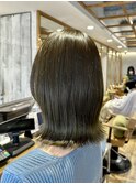 切りっぱなしミディアム×ナチュラルハイライト/グレーベージュ