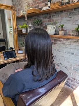 ゴーシェン 津田沼本店(Goshen) 毛先のカールを残したストレートパーマ♪