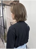 1ブリーチベージュ 切りっぱなしボブ
