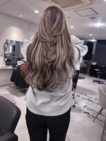 キング 梅田(K!ng)&nbsp;縮毛矯正髪質改善ハイライトレイヤーカット梅田美容室エクステ
