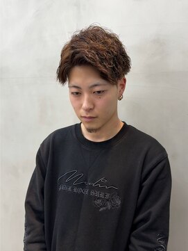 ネオン(NEON) アップバング×ツイストスパイラル