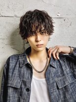 コア 新宿(CORE)&nbsp;マッシュセンターパートウルフパーマ緩め波巻きスパイラルパーマ