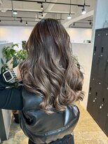 メリー オオサカ(Merly Osaka)&nbsp;海外greige balayage