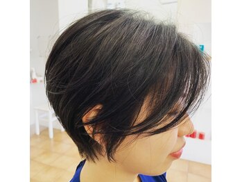 ショア(shore)の写真/お手入れ簡単ボリュームも自在！ショートが得意なサロン♪骨格や髪質に合わせたカットで新しい自分に☆