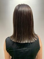 ケアシンサイバシ(CARE shinsaibashi) 切りっぱなし×グレージュ