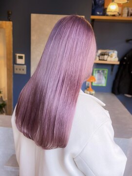 リノショアーズ 日本大通り店(RINOSHORES) 20代30代40代ブリーチありなし艶感カラー透明感ナチュラルカラー