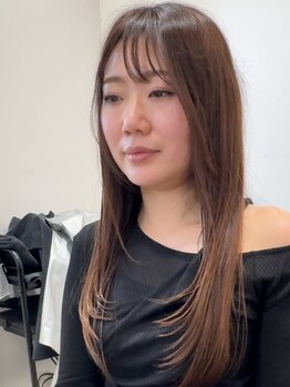 ただ染めて隠すだけじゃないグレイカラーを提案！丁寧にカウンセリングし、大人女性にピッタリの美髪に♪