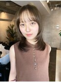 レイヤーカット顔周りカットウォームブラウンミディアムヘア
