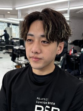 ハイプ 三宮(HYPE) ニュアンスパーマ/曲がる縮毛矯正/メンズサロン/メンズ/眉毛