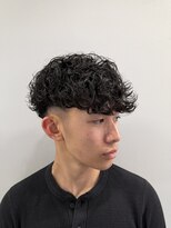 フライ 東通り店(Frei) 黒髪スペインカール