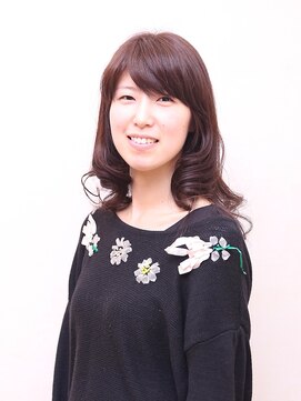 ル リアン(Le lien) 上品な縦巻きスタイル