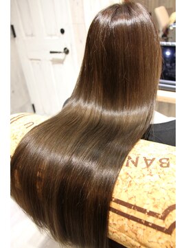 マティーナ ヘアー 池袋(Matina hair) 【艶MAXベージュストレート】