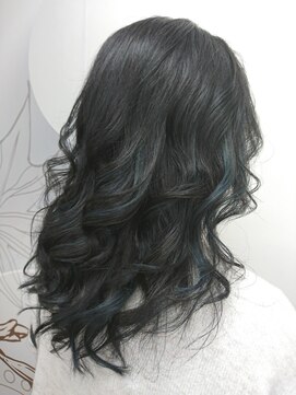 アージュアブンダンティア Wハイライトで大人立体カラー