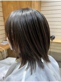 外ハネレイヤースタイル