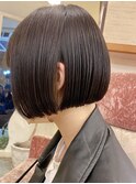 【なかじま ひびき】黒髪ミニボブ×インナーカラー