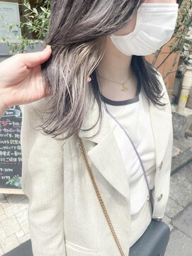 ネオリーブアイム 横浜西口店(Neolive aim) グレーシルバー インナーカラー【横浜】