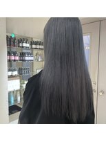 ラミ(L'ami)&nbsp;艶感暗髪グレージュ/透け感地毛風カラー/大人ロング