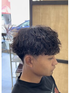 メンズギフト(men's GIFT) 刈り上げツーブロック波巻きスパイラルパーマメンズマッシュ