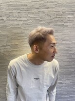 リバーシン(REVERSHIN)&nbsp;ツーブロ×ホワイト系カラー