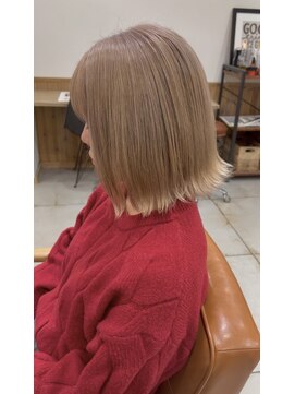 ノーム 横浜(NORM) ケアブリーチ トリプルカラー ブロンドベージュ