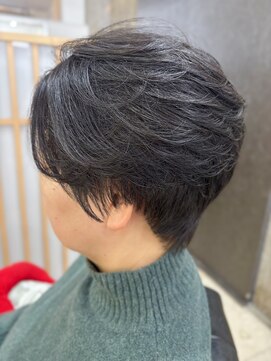 ヘアヴェローチェ(hair-veloce) えり足スッキリショート