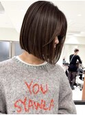 黒髪　ボブルフ　ネビージュ　小顔　ワンレン　スペインカール