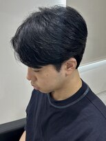 ヒュイル バイ ニアウ(Hwyl by Niau) センターパート曲がる縮毛矯正毛流れストレートパーマショート