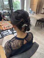 エフィールベルタ(afeel belta) ゆるふわシニヨンヘアセットスタイル